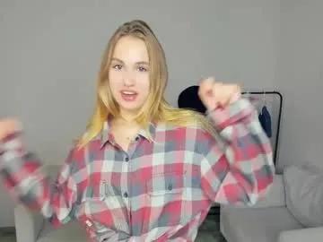 tilliecristello — Make my nipples hard under top im Eliza! welcome to my first day! #18 #new #skinny #blonde #shy [2 tokens remaining]