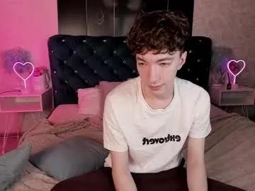 Freechat trevorbenson on Chaturbate