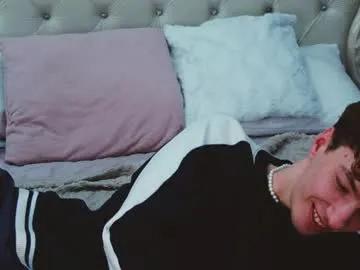 Freechat trevorbenson on Chaturbate