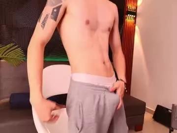 Freechat troy_rouge on Chaturbate