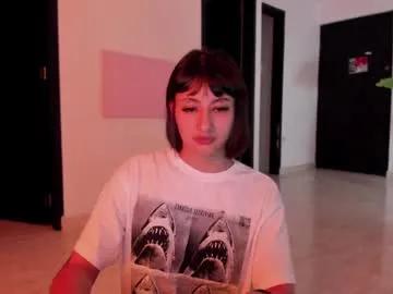 Freechat vandalovee on Chaturbate