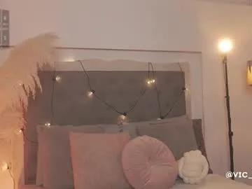 Freechat victoria__rossi on Chaturbate