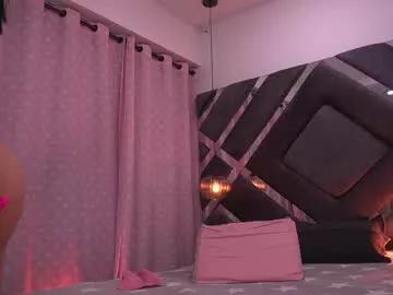 Freechat vvioleta_ on Chaturbate