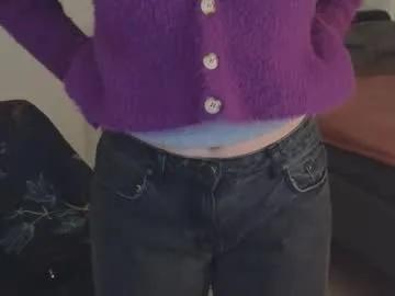 wow_luvng — hi..  i miss u sooo much;)  make me cum with tip - 38/99/160 - Goal: zoom cameltoe [111 tokens left] #shy #hairy #puffynipples #pantyhose #redhead