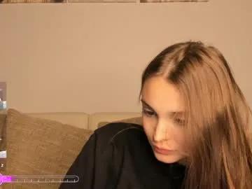 Freechat your__voice on Chaturbate