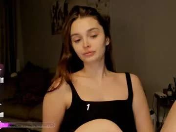 Freechat your__voice on Chaturbate