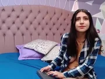 Freechat zaharaskylar on Chaturbate