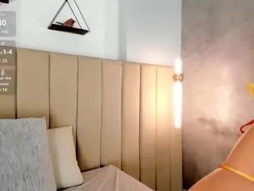 Freechat zoemonroee_ on Chaturbate