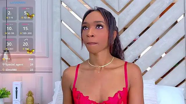 Freechat Agatha-Adams on StripChat