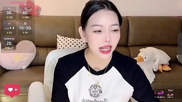 Group Alin250 on StripChat