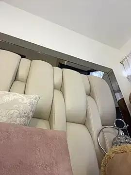 Freechat ALISSON_FOXXX1 on StripChat