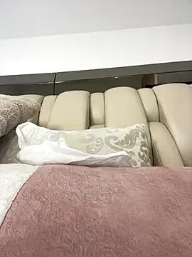 Freechat ALISSON_FOXXX1 on StripChat