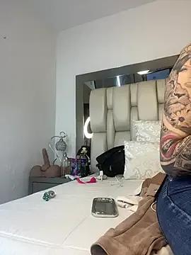 Freechat ALISSON_FOXXX1 on StripChat