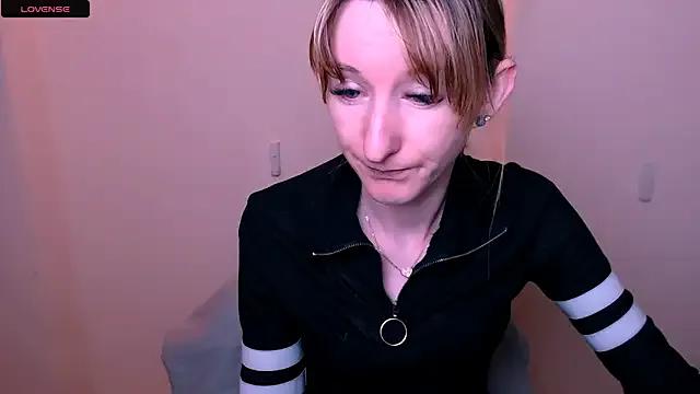 Freechat AmandaSell on StripChat