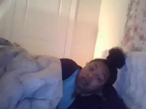 Freechat angeliquebelcali on StripChat