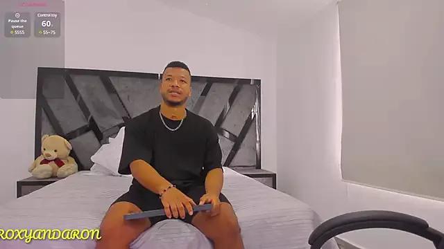 Freechat AnnieAndStefan on StripChat