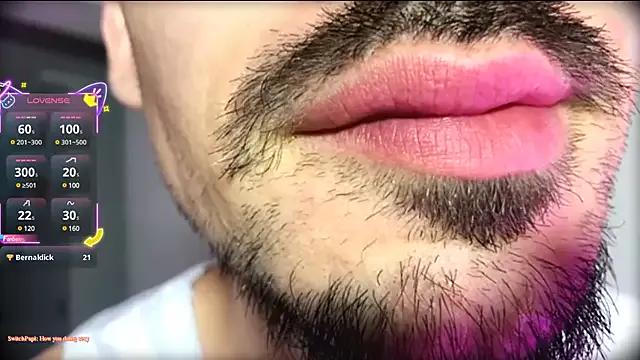 AssHunter4k on StripChat 