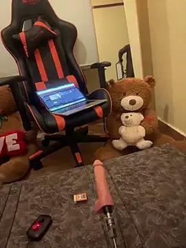 Freechat AudreySpanksFuck- on StripChat