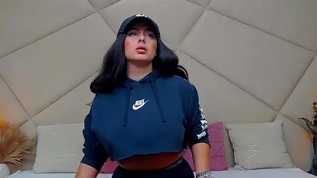 Private ChloeFrost on StripChat