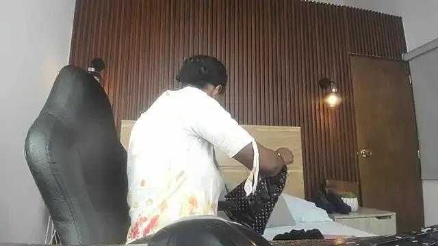 Freechat coral15_ on StripChat