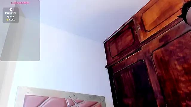 StripChat Coral_w10 is Freechat Coral_w10 — Freechat on StripChat