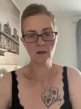 StripChat Curvy-Jinx is Freechat Curvy-Jinx — 69