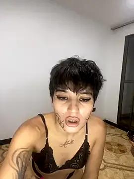 DayanaDG on StripChat 