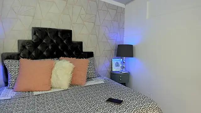 Freechat Emely_florence_ on StripChat