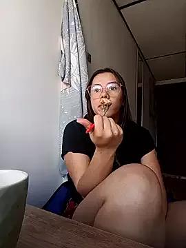 Freechat EmmaSulivan on StripChat