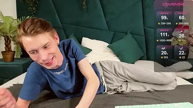 Freechat ERICK__DEEN on StripChat