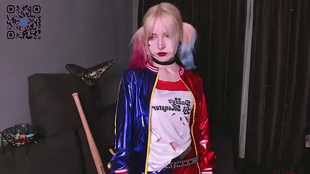 StripChat godlikegirlyy is Freechat godlikegirlyy — turn around and show outfit