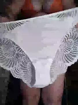 Freechat Holly-69 on StripChat