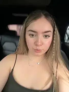 Freechat imlindapink on StripChat