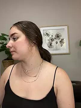 Freechat imlindapink on StripChat