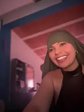 Freechat lalilamassu1 on StripChat