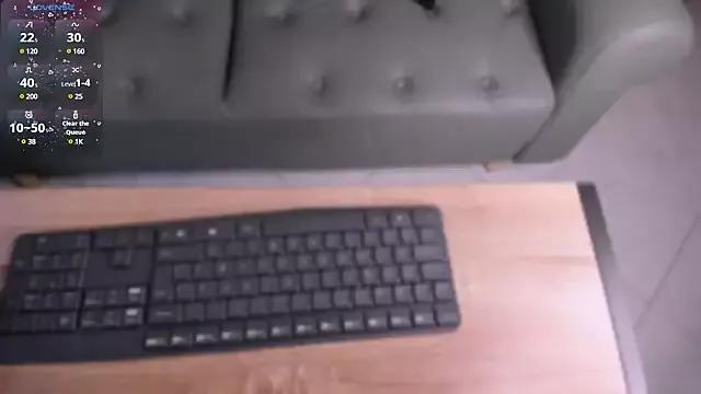 Freechat leila_whisper on StripChat