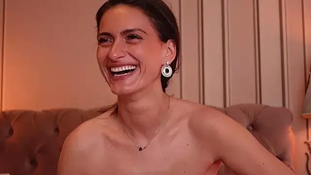 MayaVixxen on StripChat 