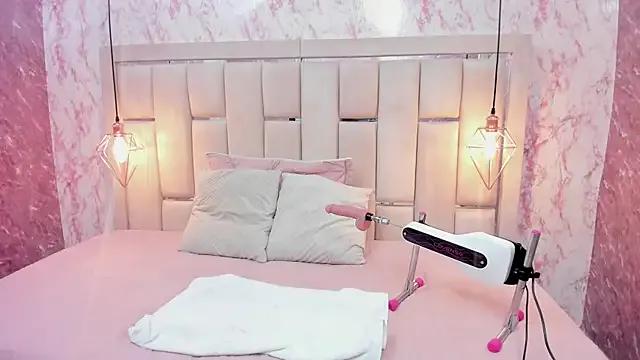 Freechat MELODY_FIRE_ on StripChat