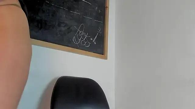 Miiss_eva on StripChat 