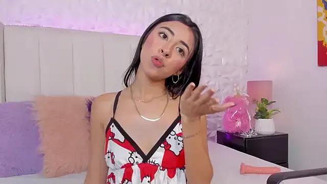 Freechat Mirandaa_Rogers on StripChat