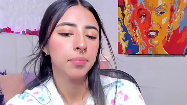 Freechat Mirandaa_Rogers on StripChat