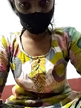 Freechat ms-naina on StripChat