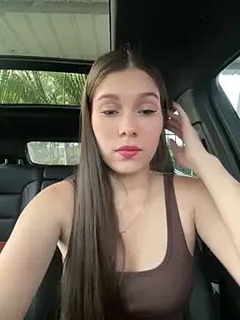 Freechat Nikii__ on StripChat