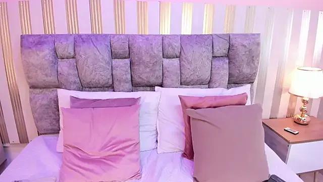 StripChat nova_lane is Freechat nova_lane — MAKE ME CRAZY #FINGERS