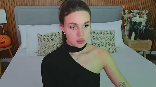 StripChat RihannaRose is Private RihannaRose — masturbation in panties