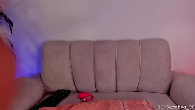 Freechat sara_gwen on StripChat