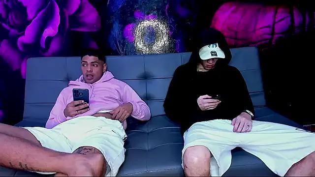 Freechat SeecretPartys on StripChat