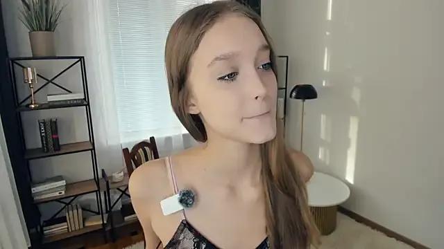 StripChat SerrenaAa is Freechat SerrenaAa — Lick lips