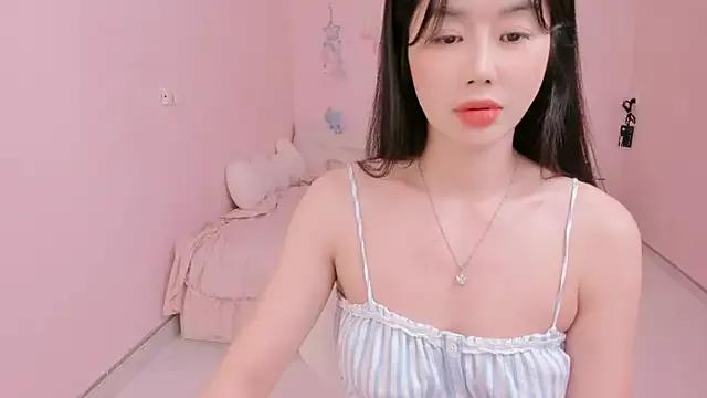 Freechat strawberry-ni on StripChat