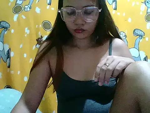 Sweet_Gera21 on StripChat 